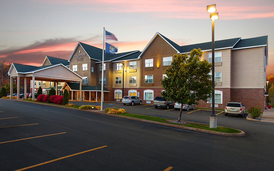 country inn and suites