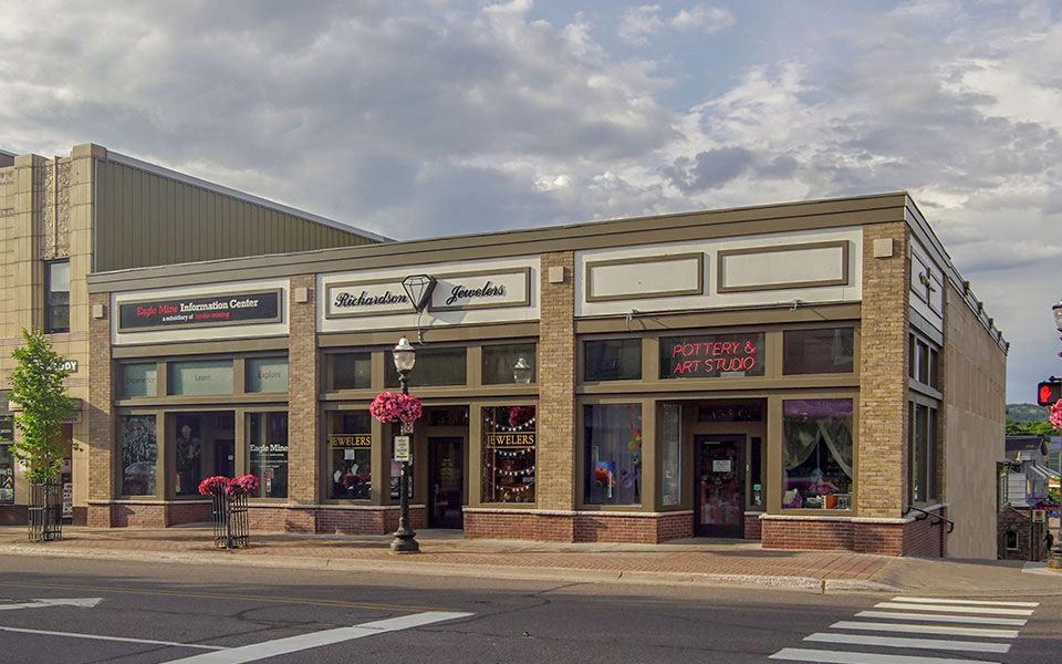 Development of 153 W. Washington Street